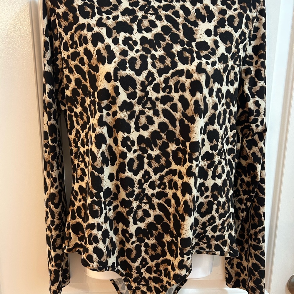 Leopard Print Long Sleeve Women's Top bodysuit